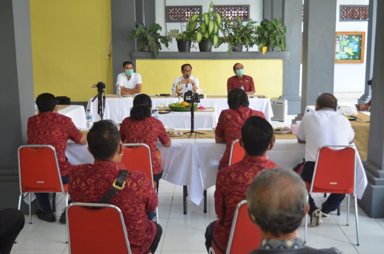 podiumnews.com-Pemkab Badung Akan Buat Aplikasi untuk Mempermudah Koperasi